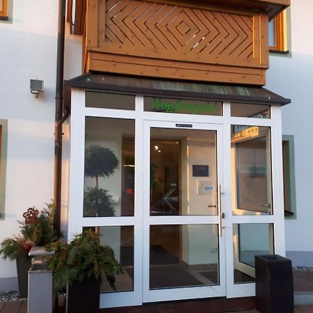 Hotel Garni Hopfengold Вольнцах Экстерьер фото